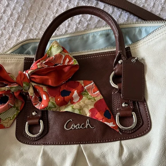 Coach Purse - Picture 1 of 5